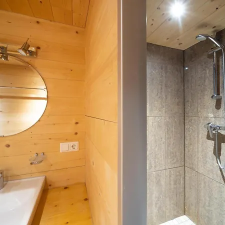 Casa Christian Holiday home Partenen